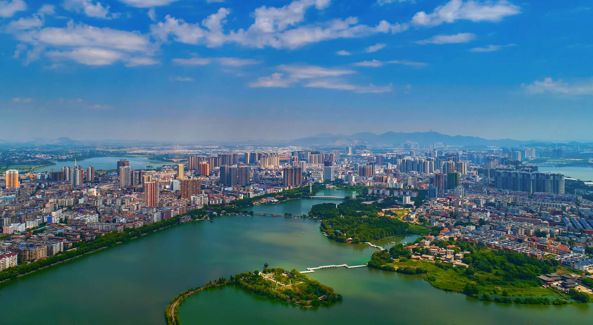 大兴炉冶(图1)